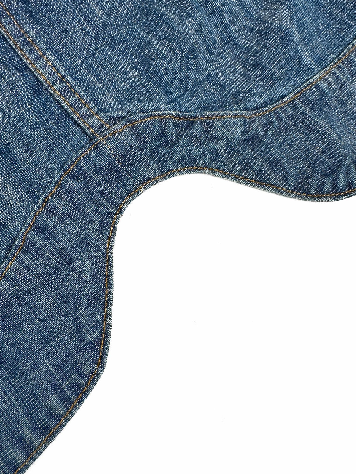Fendi women’s blue chambray cropped denim jacket