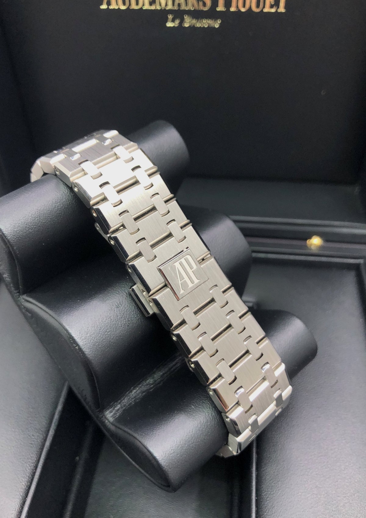 2020 Audemars Piguet Royal Oak Selfwinding 15500ST Watch