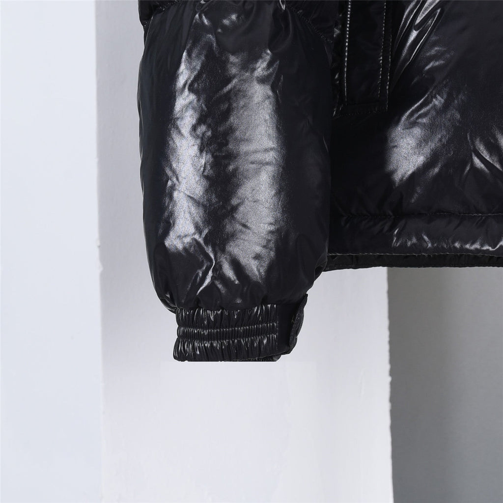 Moncler Montbeliard men’s black hooded short down puffer jacket