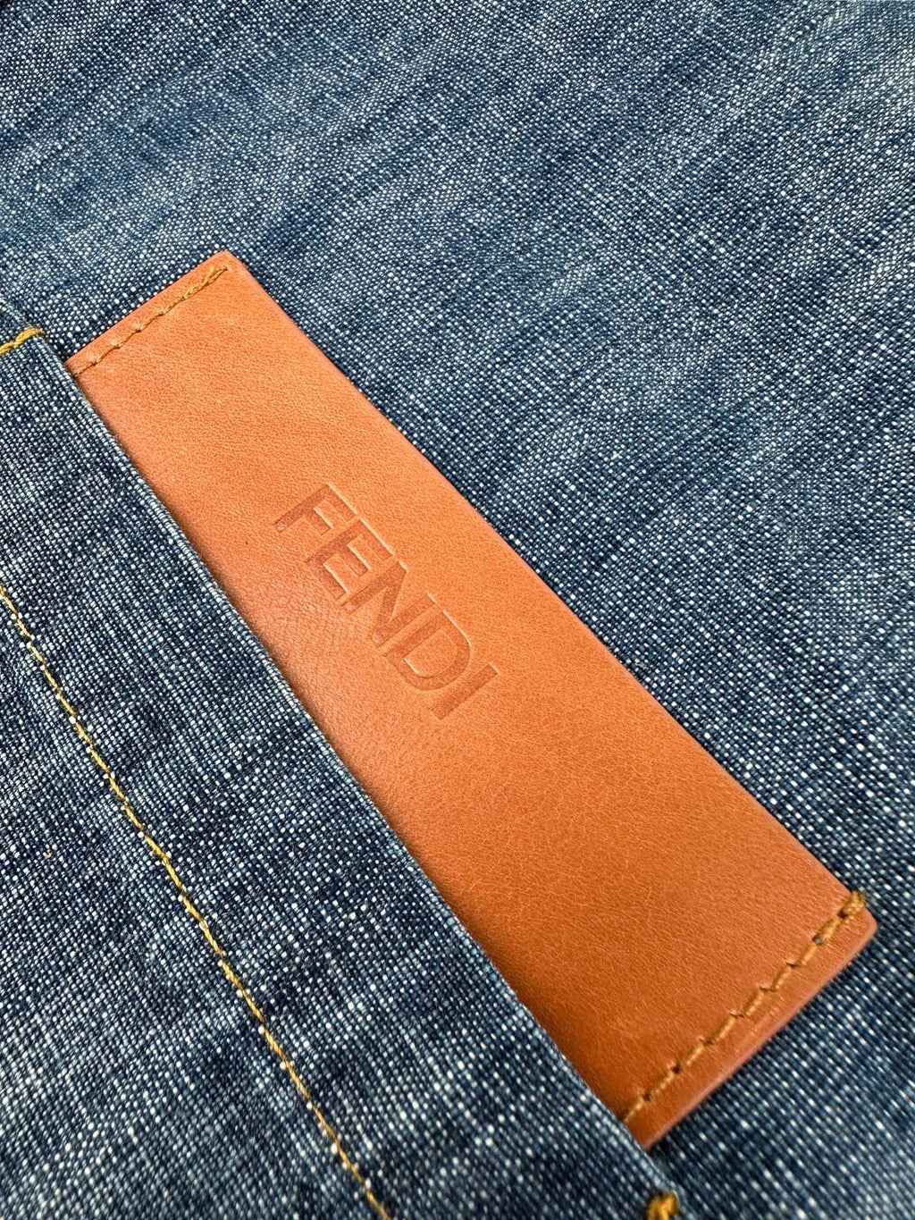 Fendi women’s blue chambray cropped denim jacket