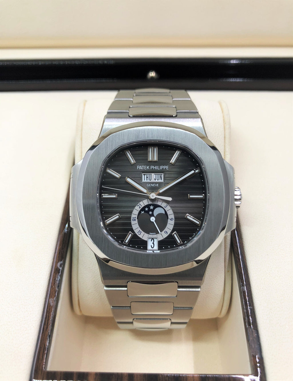 2015 Patek Philippe Nautilus Watch