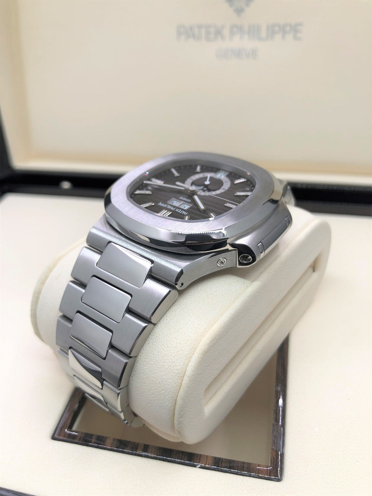 2015 Patek Philippe Nautilus Watch