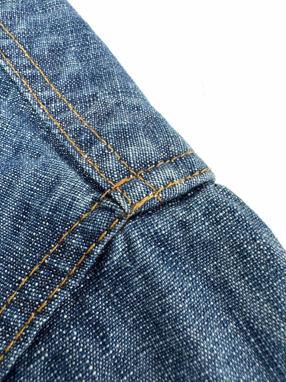 Fendi women’s blue chambray cropped denim jacket
