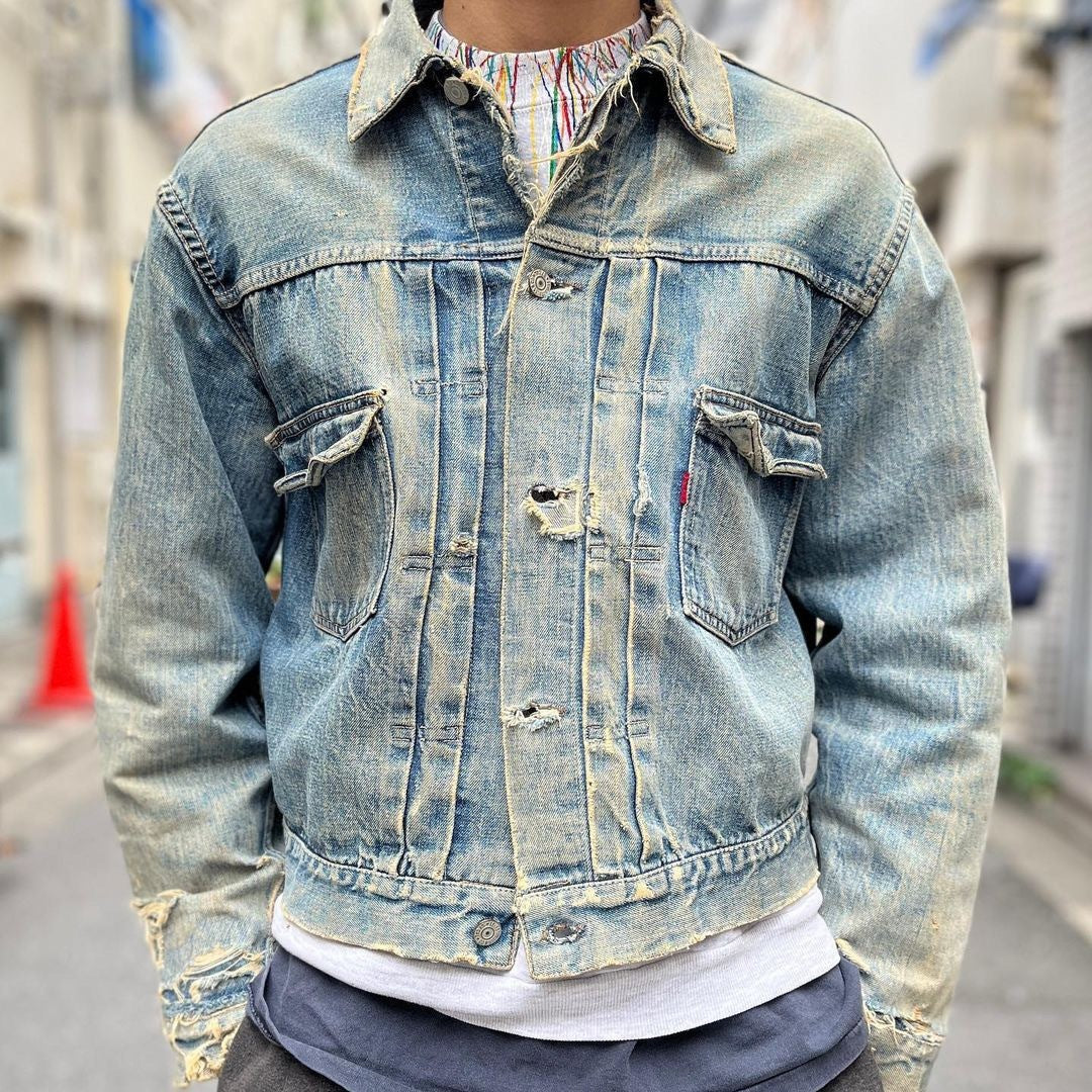 Saint Mxxxxxx BerBerJin men’s light blue distressed denim trucker jacket