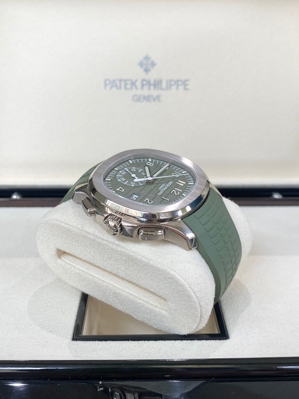 2024 Patek Philippe Aquanaut Self-Winding 5968G-010 Watch