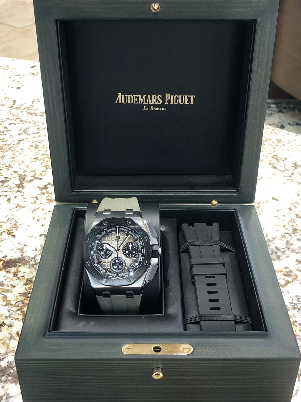 2022 Audemars Piguet Royal Oak Offshore Selfwinding Chronograph 26420SO Watch