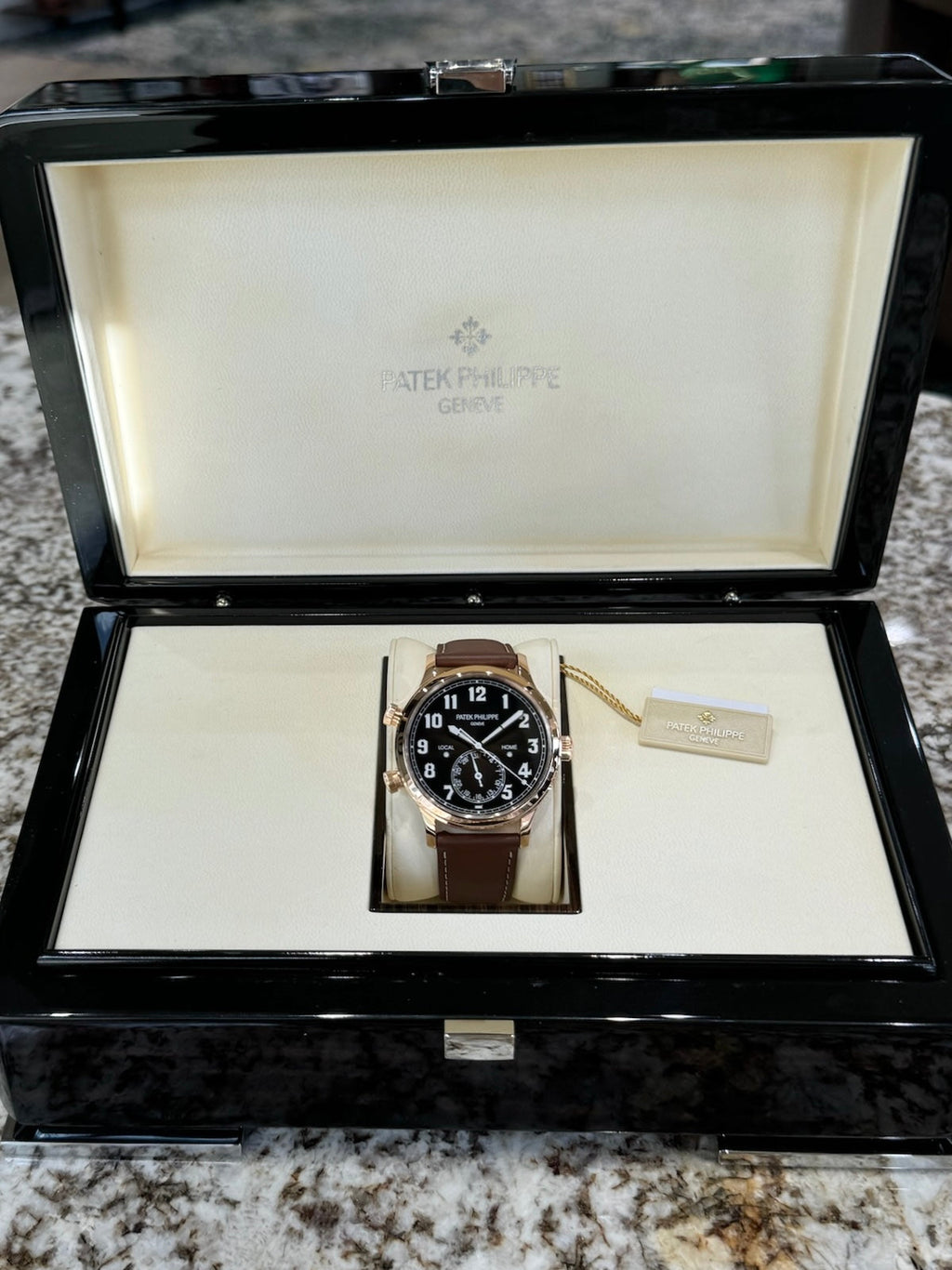 2019 Patek Philippe Calatrava Pilot Time Travel 5524R-001 Watch