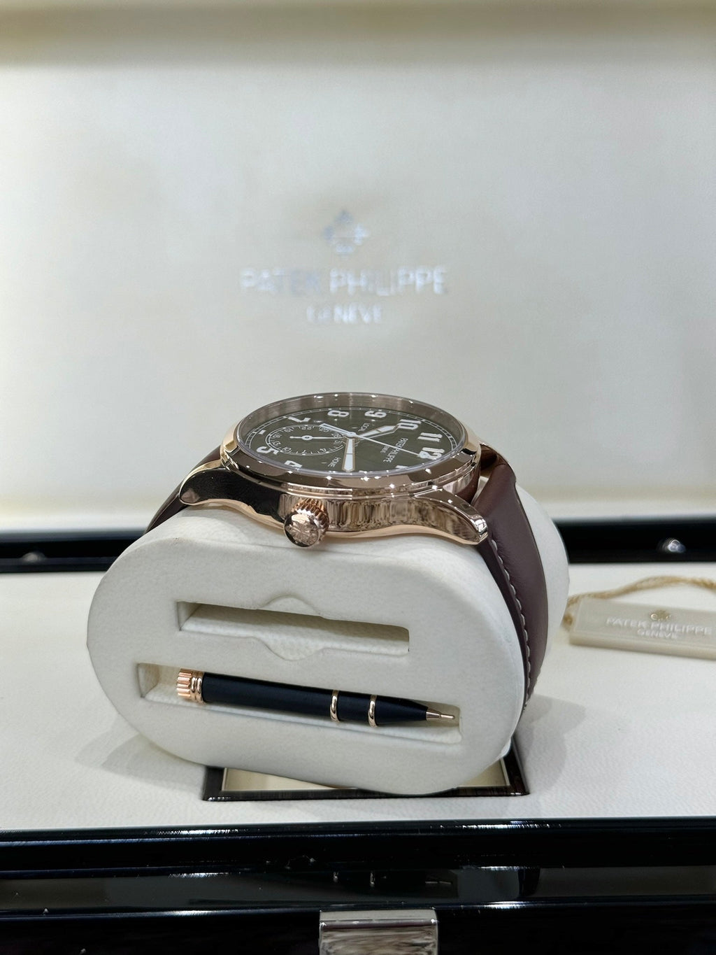 2019 Patek Philippe Calatrava Pilot Time Travel 5524R-001 Watch