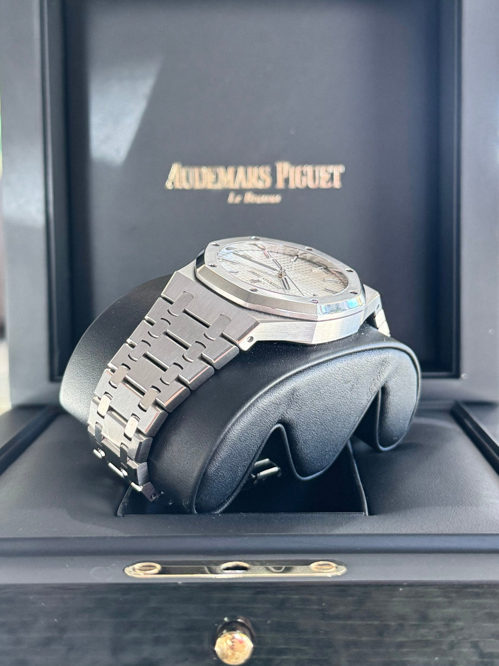 2022 Audemars Piguet Royal Oak Selfwinding 15500ST Watch