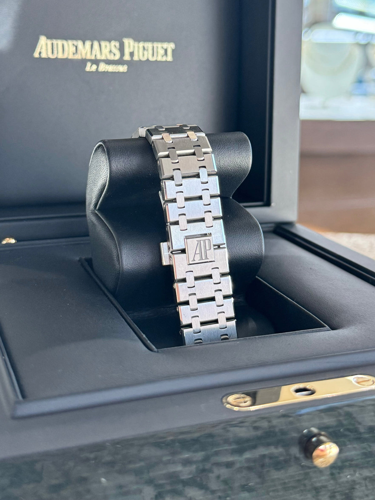 2022 Audemars Piguet Royal Oak Selfwinding 15500ST Watch