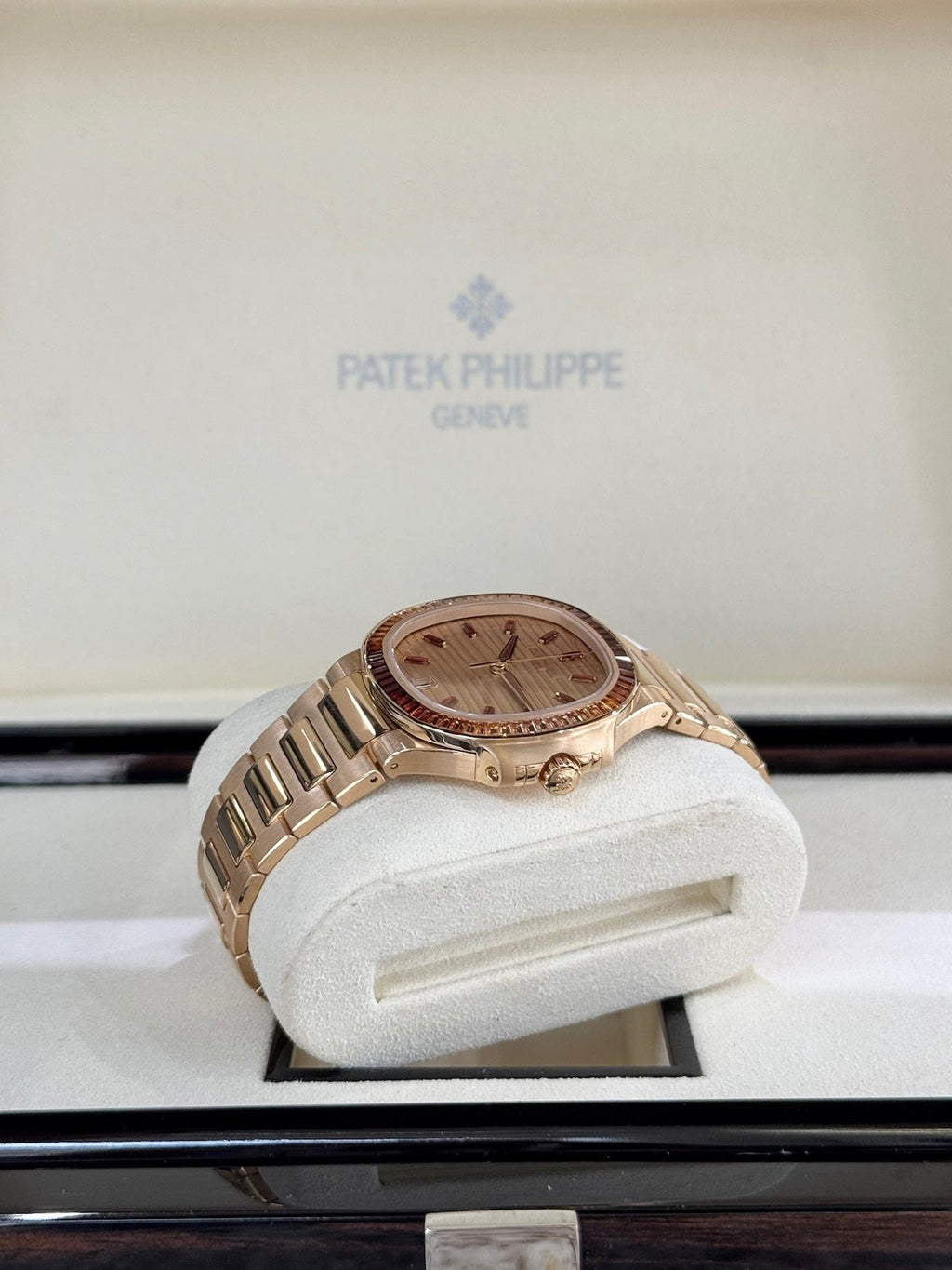 2025 Patek Philippe Nautilus 7118/1300R Watch
