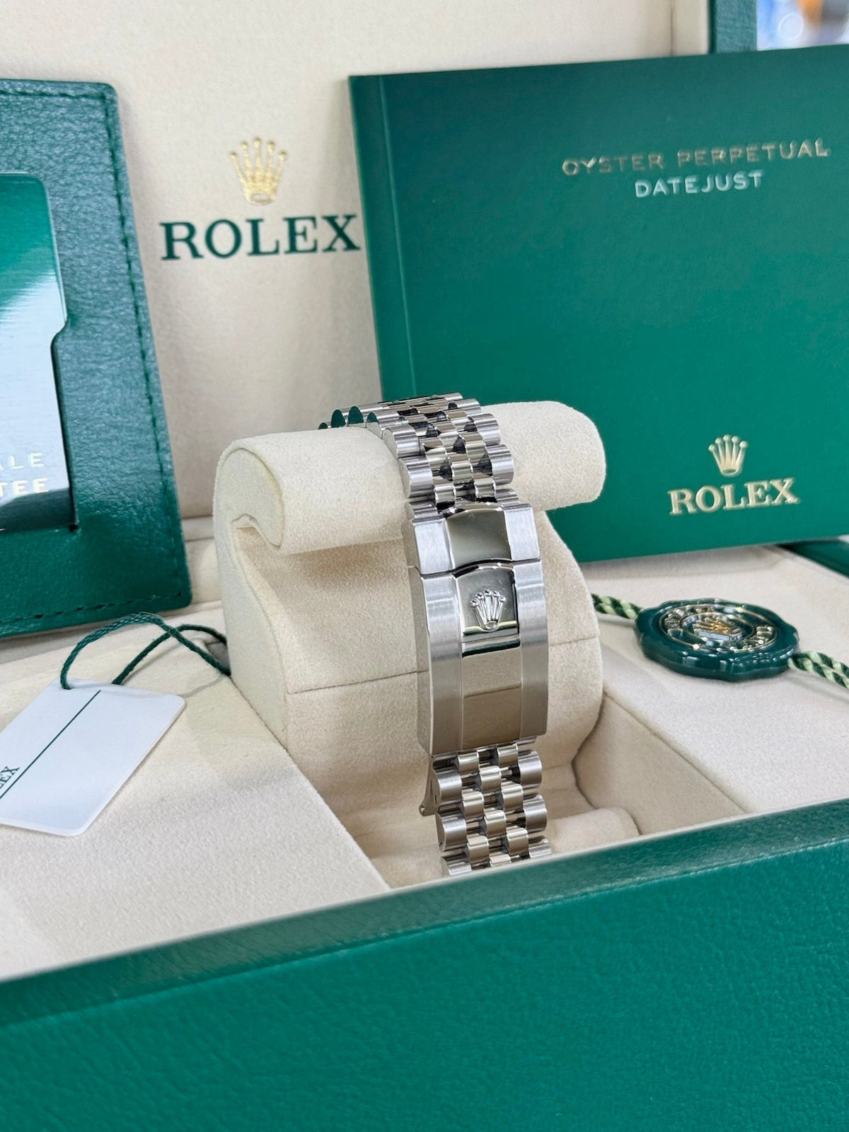 2025 Rolex Datejust 41 Wimbledon 126300 Watch