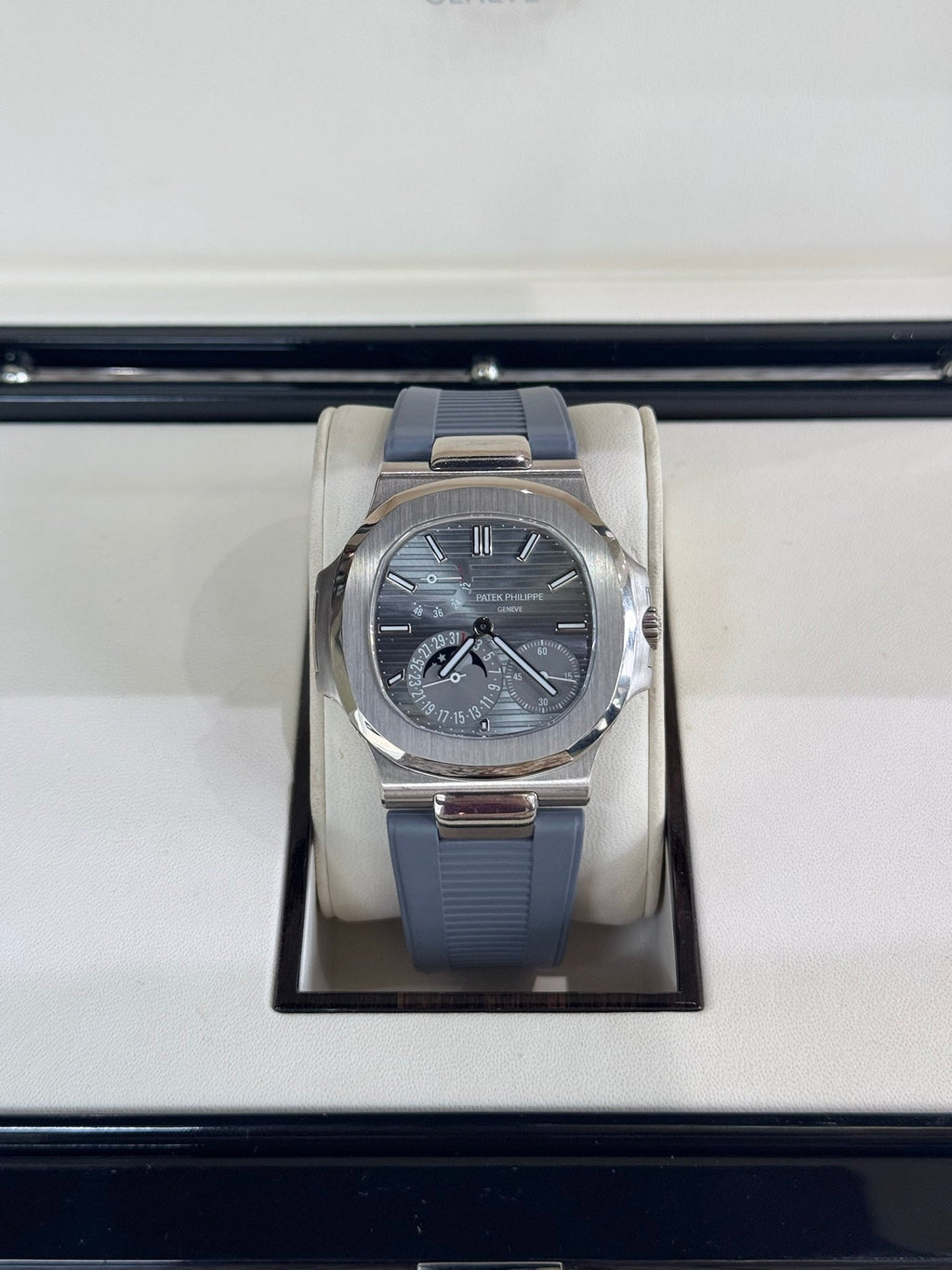 2017 Patek Philippe Nautilus 5712G Watch