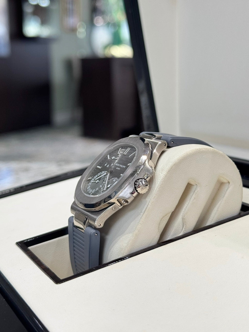2017 Patek Philippe Nautilus 5712G Watch