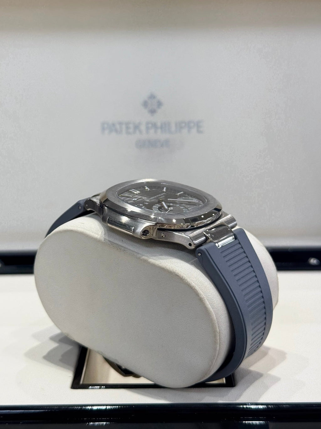 2017 Patek Philippe Nautilus 5712G Watch