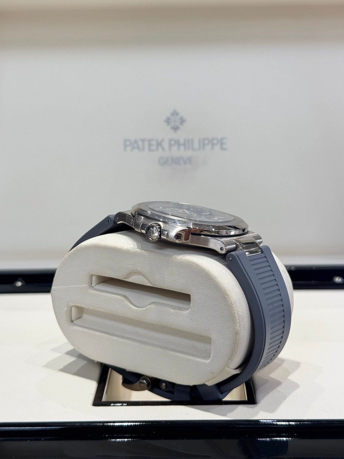 2017 Patek Philippe Nautilus 5712G Watch