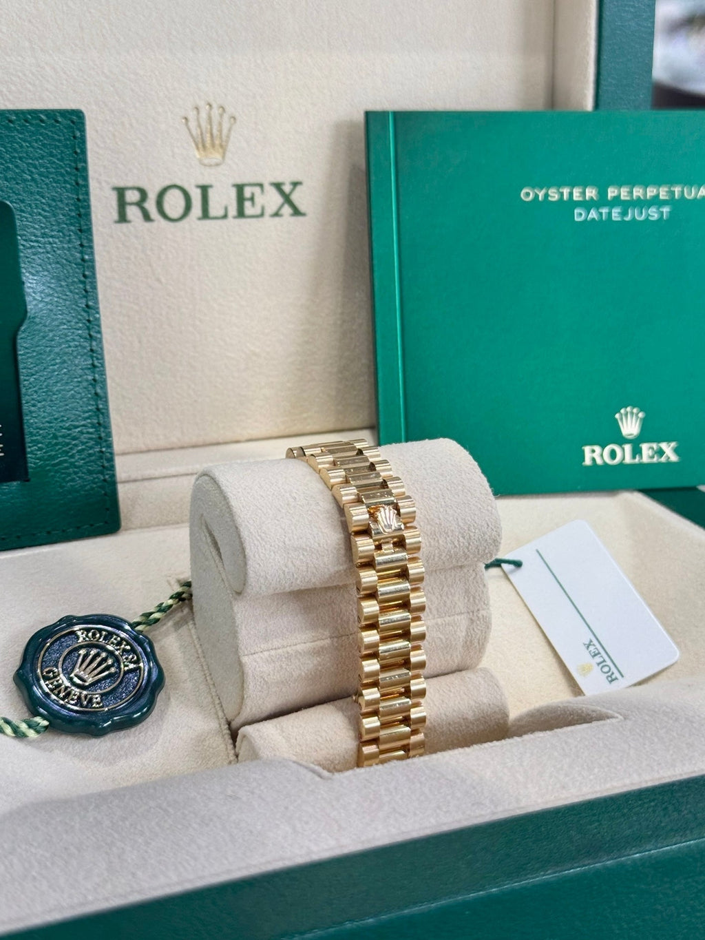 2022 Rolex Datejust 28 279178 Watch