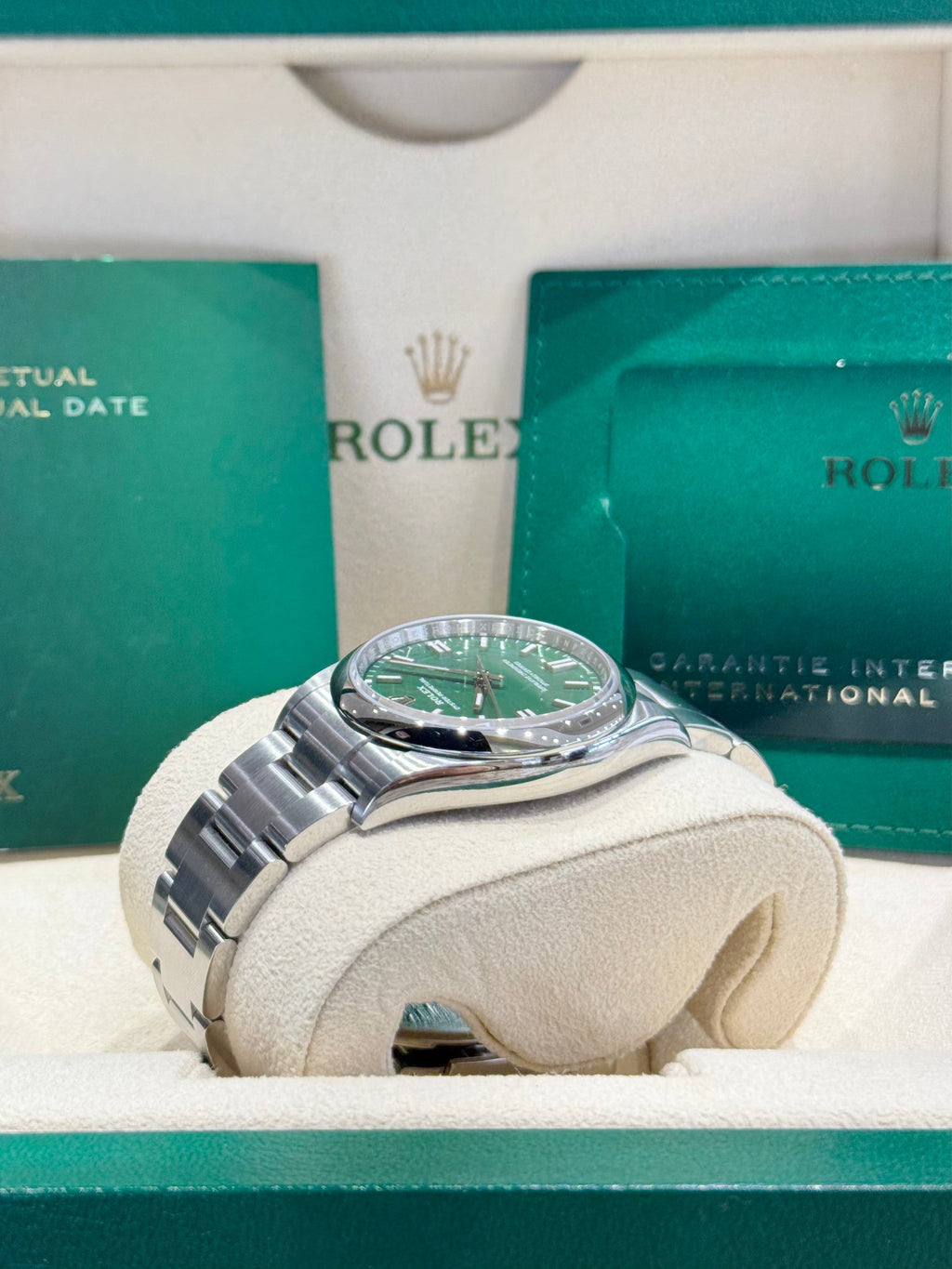 2024 Rolex Oyster Perpetual 36 126000 Watch