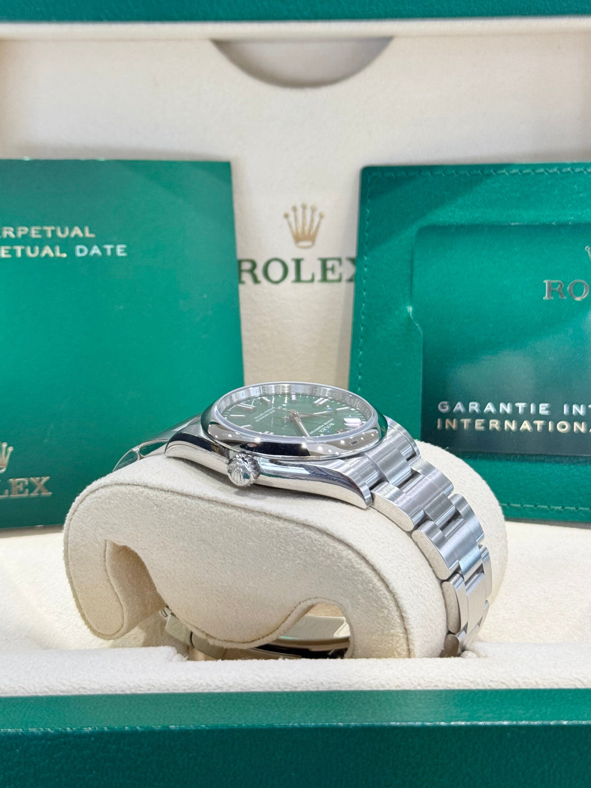 2024 Rolex Oyster Perpetual 36 126000 Watch
