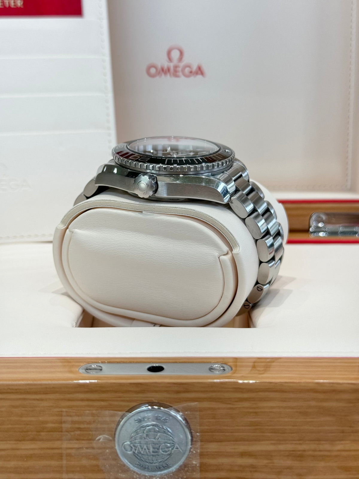 2017 Omega Seamaster Planet Ocean 600M Watch