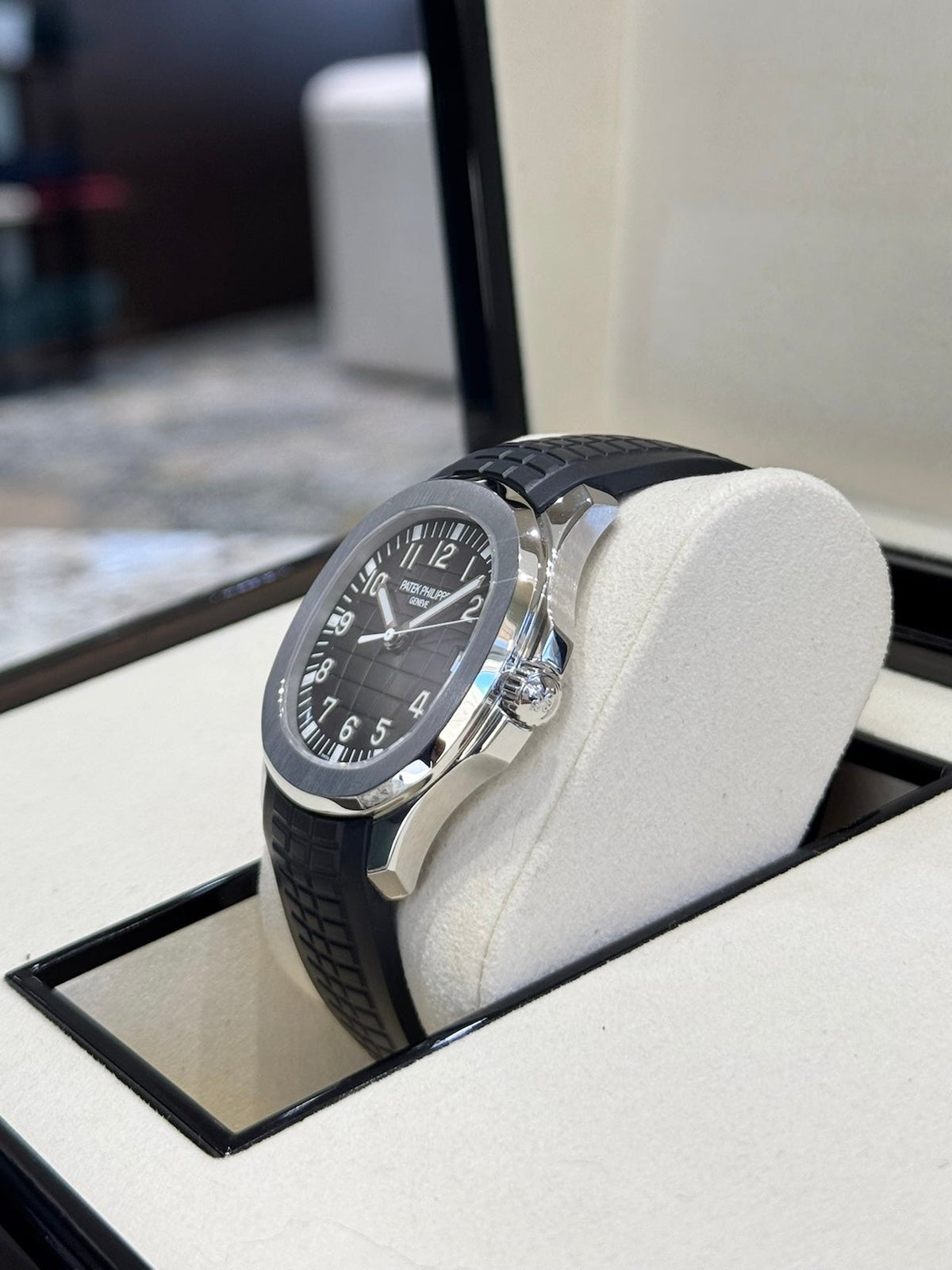 2020 Patek Philippe Aquanaut Self-Winding 5167A-001