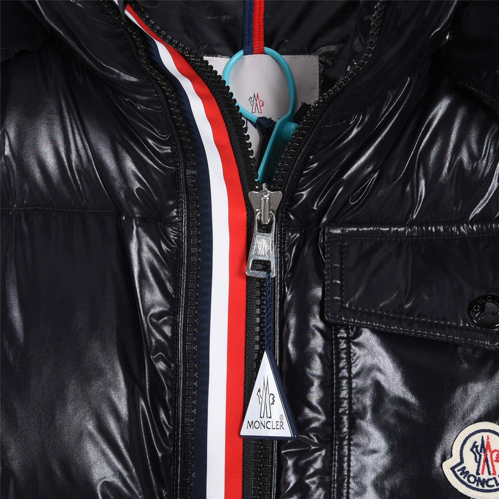 Moncler Montbeliard men’s black hooded short down puffer jacket
